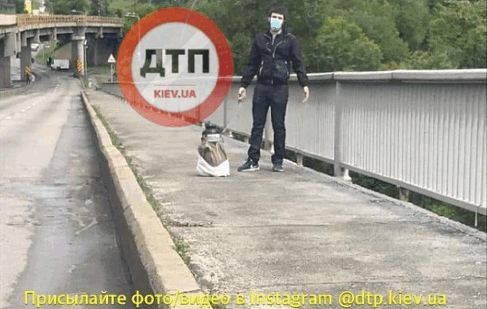 Metež na ulicama Kijeva: Muškarac pretio da će most dići u vazduh (VIDEO/FOTO)